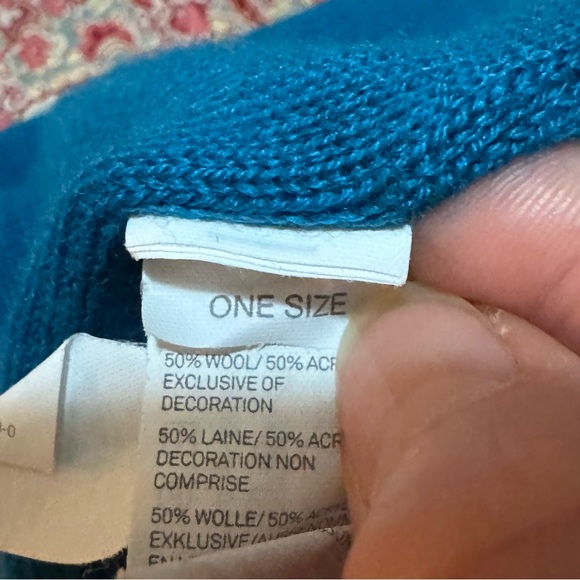 Icebreaker Merino Beanie Hat - Picture 5 of 7